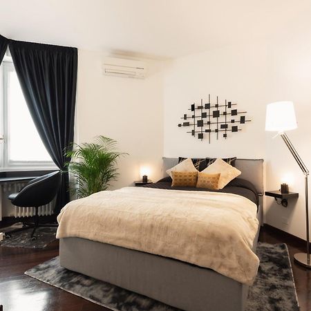 Spiga Duplex Suites By Montenapoleone Living Milano Exterior foto